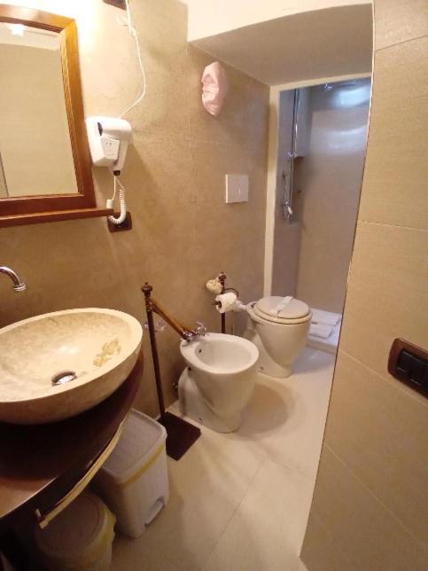 Loft Appia Antica Donna Eugenia Apartment Рим Екстериор снимка